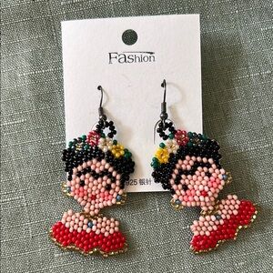 Fashion Jewelry Black and Pink Beaded Earrings